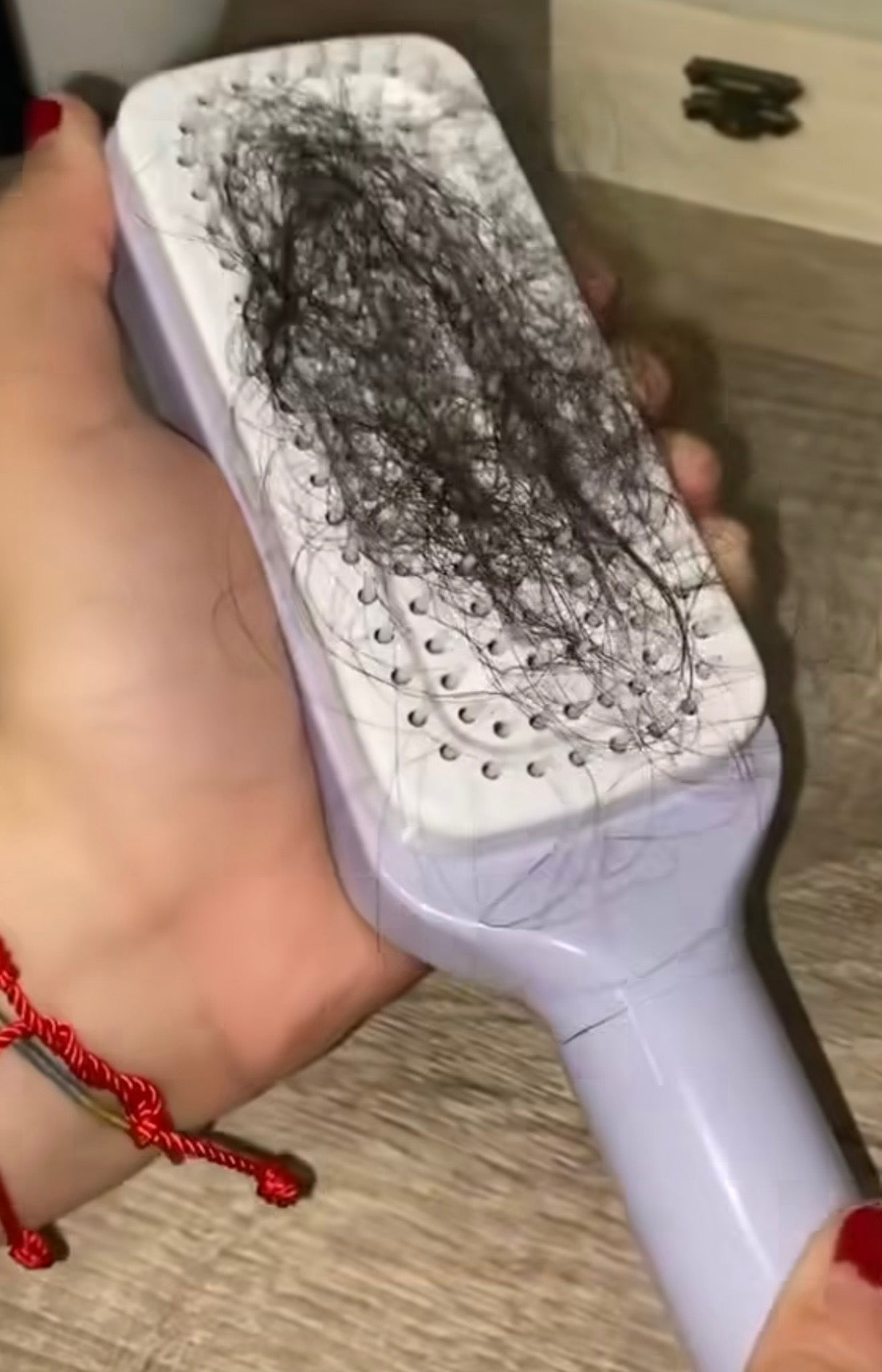 Self Cleaning Hair Brush